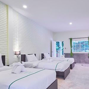 Dreibettzimmer